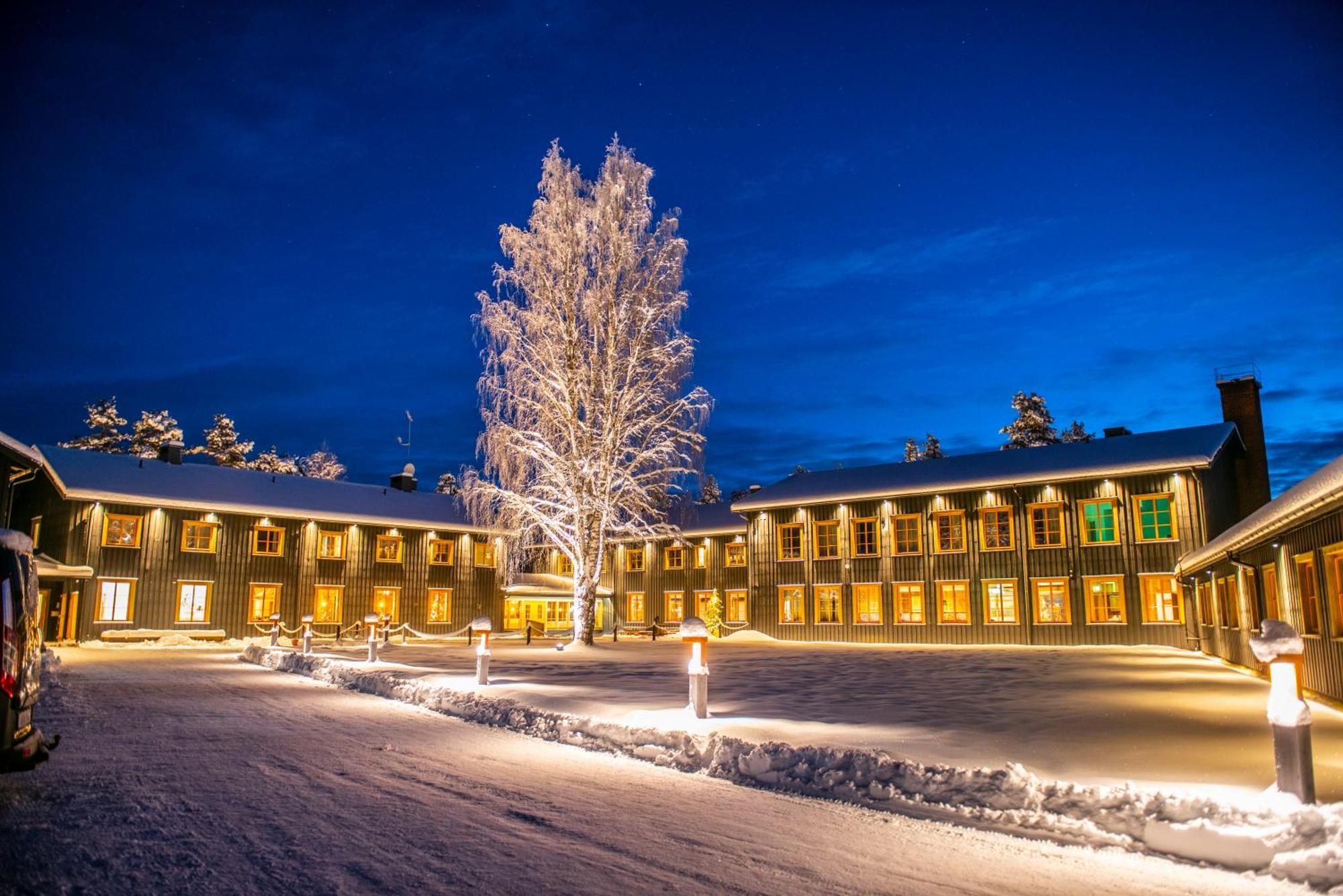 Arctic River Lodge Tarendo Exterior photo