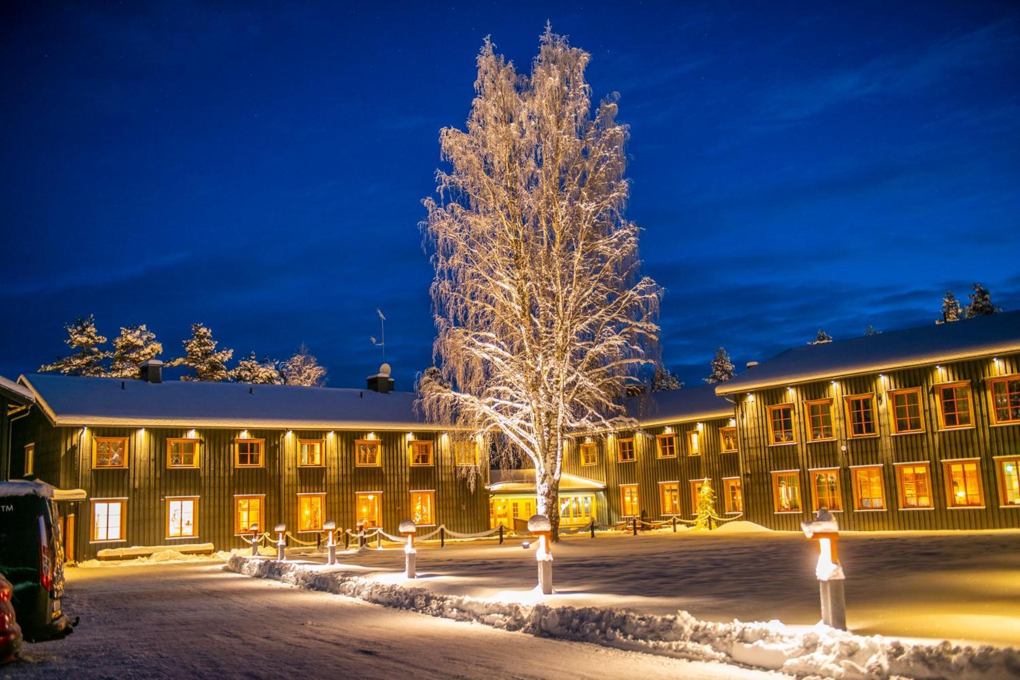 Arctic River Lodge Tarendo Exterior photo